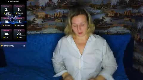 ladylucky_ online show from October 27, 1:05 am