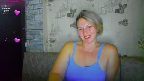 ladylucky_ online show from February 25, 4:46 pm