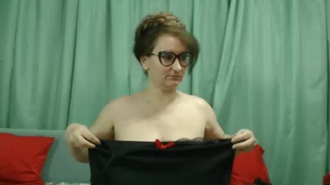 Nicole online show from March 9, 8:19 am