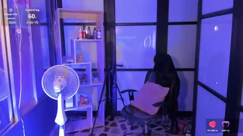 Snapshot of ladysweetts chatting on February 27, 10:33 am Lady online show from February 27, 10:33 am