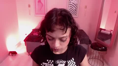 Ladywawy  online show from September 16, 1:13 pm