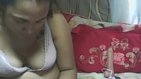 Snapshot of ladyxsnakes chatting on February 24, 5:11 am LadyXSnakes online show from February 24, 5:11 am