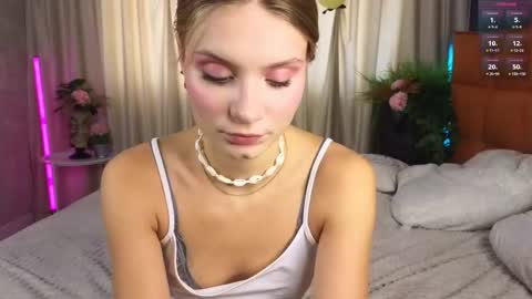 Lilia online show from September 23, 7:24 am