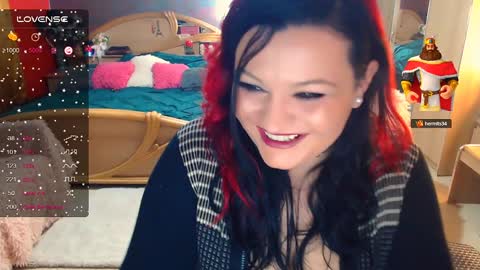 Snapshot of lagerthaa1 chatting on February 3, 8:57 pm Arielle online show from February 3, 8:57 pm