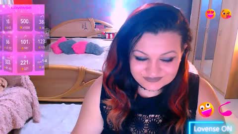 Arielle online show from February 15, 7:34 pm