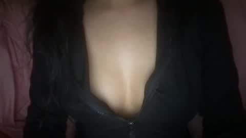 Laila Yousef online show from January 3, 2:32 am