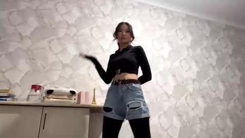 Luna online show from September 22, 3:38 pm