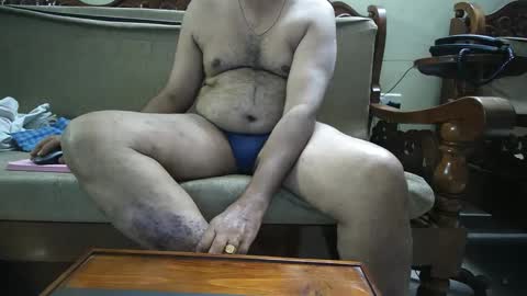 Honey man online show from December 26, 3:31 pm