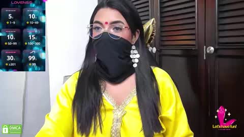 Laskhmirani online show from February 13, 1:37 pm