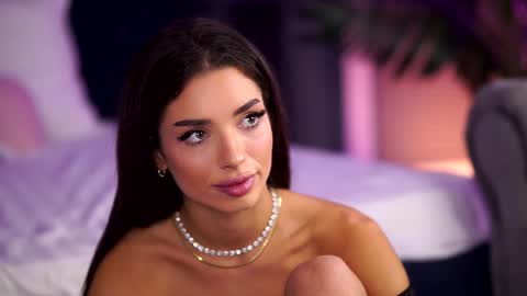 Lala online show from September 21, 7:40 pm