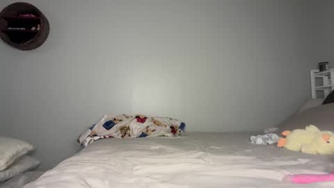 lalaxxo online show from March 13, 4:05 am