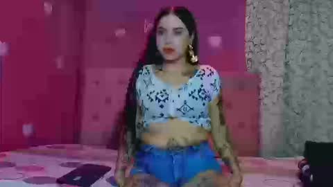 Snapshot of lali_hot0207 chatting on September 15, 4:41 pm lali_hot0207 online show from September 15, 4:41 pm