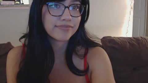 Snapshot of laligomez chatting on February 27, 9:40 am Lali Gomez online show from February 27, 9:40 am