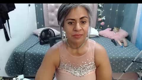 Snapshot of lalisha_96 chatting on March 5, 10:10 pm lalisha online show from March 5, 10:10 pm