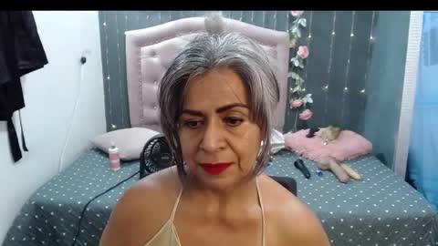 Snapshot of lalisha_96 chatting on March 6, 10:58 pm lalisha online show from March 6, 10:58 pm