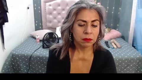 Snapshot of lalisha_96 chatting on March 8, 7:53 pm lalisha online show from March 8, 7:53 pm