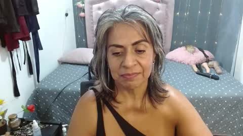 Snapshot of lalisha_96 chatting on September 20, 12:46 am lalisha online show from September 20, 12:46 am