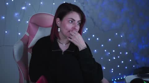 just call me Lana  and her security online show from February 9, 5:11 pm