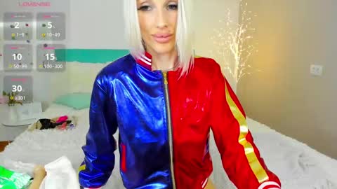 Lana  online show from January 15, 6:01 am