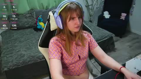 Snapshot of lana_del_kay chatting on February 25, 8:21 pm Kay online show from February 25, 8:21 pm