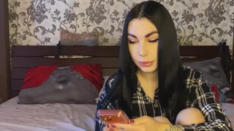 lana_del_play online show from February 9, 8:29 am