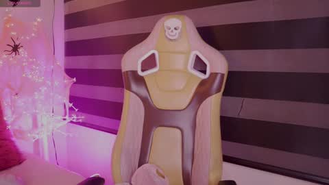 Lana online show from October 9, 1:11 am