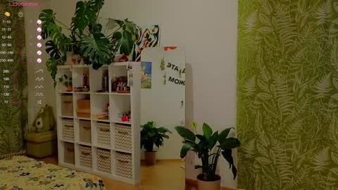 Lana online show from October 14, 3:15 pm