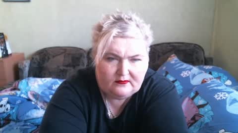lanacat555 online show from February 11, 11:31 am