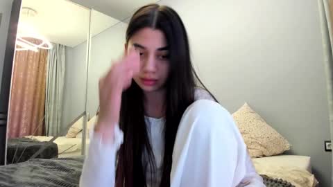 Lana online show from October 16, 2:17 pm