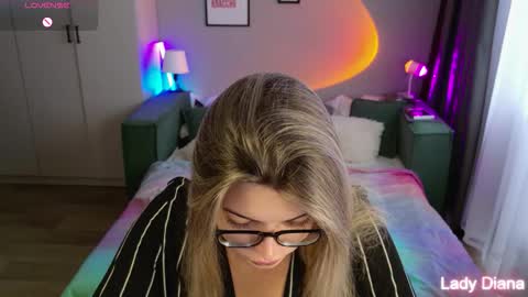 LancasterMiss online show from October 9, 11:37 am