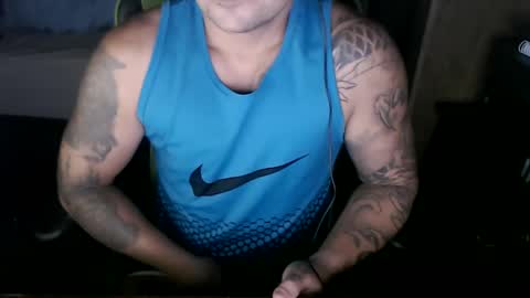 Snapshot of landaw chatting on December 3, 10:45 am Landaw online show from December 3, 10:45 am