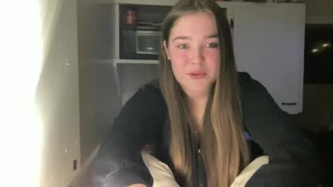 lanelizzie348 online show from October 9, 12:38 am