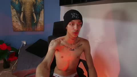 langelo_el online show from May 14, 1:53 pm