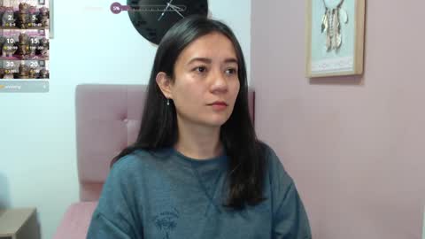 Lanna online show from February 22, 1:35 pm