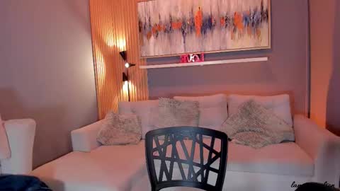 Snapshot of lanna_wilson chatting on September 9, 7:58 pm Tiana online show from September 9, 7:58 pm