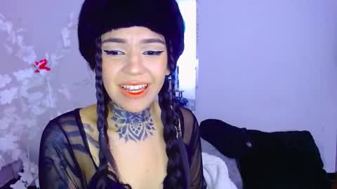 LANNIE   online show from October 8, 4:13 pm