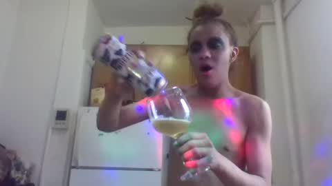 Snapshot of lapuzzycat201923 chatting on January 26, 4:41 pm Lapuzzycat201923 online show from January 26, 4:41 pm