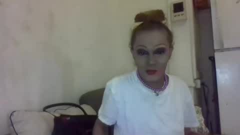 Snapshot of lapuzzycat201923 chatting on January 10, 6:28 pm Lapuzzycat201923 online show from January 10, 6:28 pm