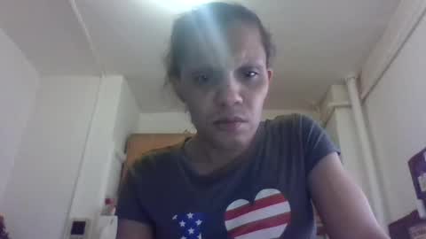 Snapshot of lapuzzycat201923 chatting on February 14, 8:37 pm Lapuzzycat201923 online show from February 14, 8:37 pm