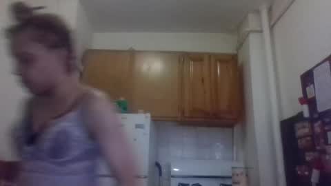 Snapshot of lapuzzycat201923 chatting on February 18, 2:38 pm Lapuzzycat201923 online show from February 18, 2:38 pm