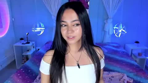 lara online show from October 7, 3:02 am