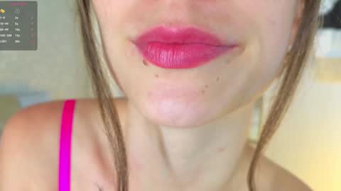 Snapshot of laralane_ chatting on January 19, 12:06 pm Lara online show from January 19, 12:06 pm