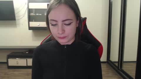 Snapshot of laralianna chatting on February 9, 3:12 pm Laralianna online show from February 9, 3:12 pm