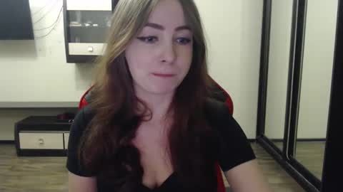 Snapshot of laralianna chatting on February 16, 5:48 pm Laralianna online show from February 16, 5:48 pm