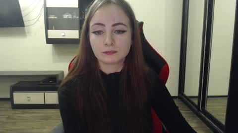 Snapshot of laralianna chatting on January 11, 5:20 am Laralianna online show from January 11, 5:20 am