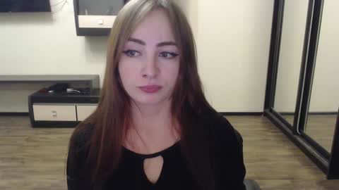 Snapshot of laralianna chatting on December 8, 6:39 pm Laralianna online show from December 8, 6:39 pm
