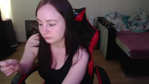 Laralianna online show from May 13, 2:16 pm