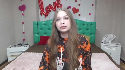 LaraPika online show from February 28, 6:39 am