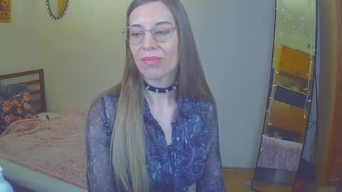 Snapshot of larawintersxxx chatting on February 23, 5:39 pm larawintersxxx online show from February 23, 5:39 pm