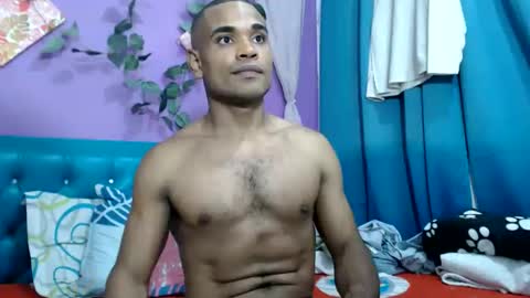 larenz_tate online show from May 11, 6:38 pm